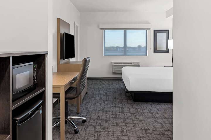 Room 8 of 58