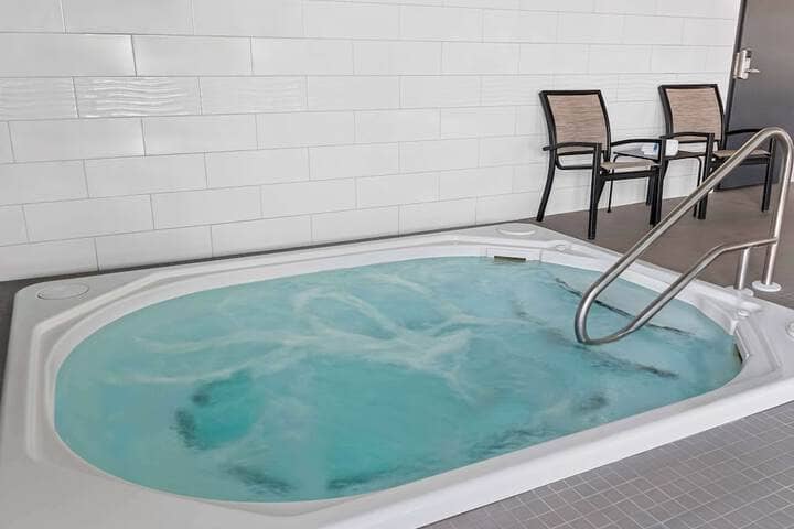 Pool 52 of 58