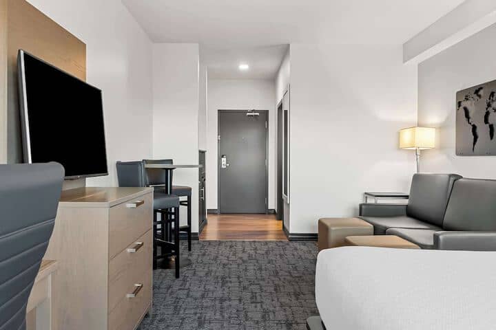 Room 19 of 58
