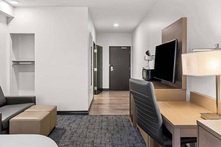 Room 13 of 58